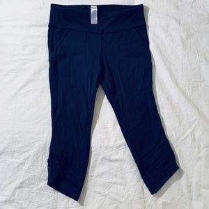 Lululemon- ivivva Rhythmic Crop Mesh Size 12